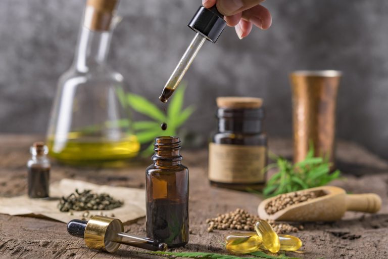CBG and CBD Together: The Benefits of Using These Cannabinoids in Tandem