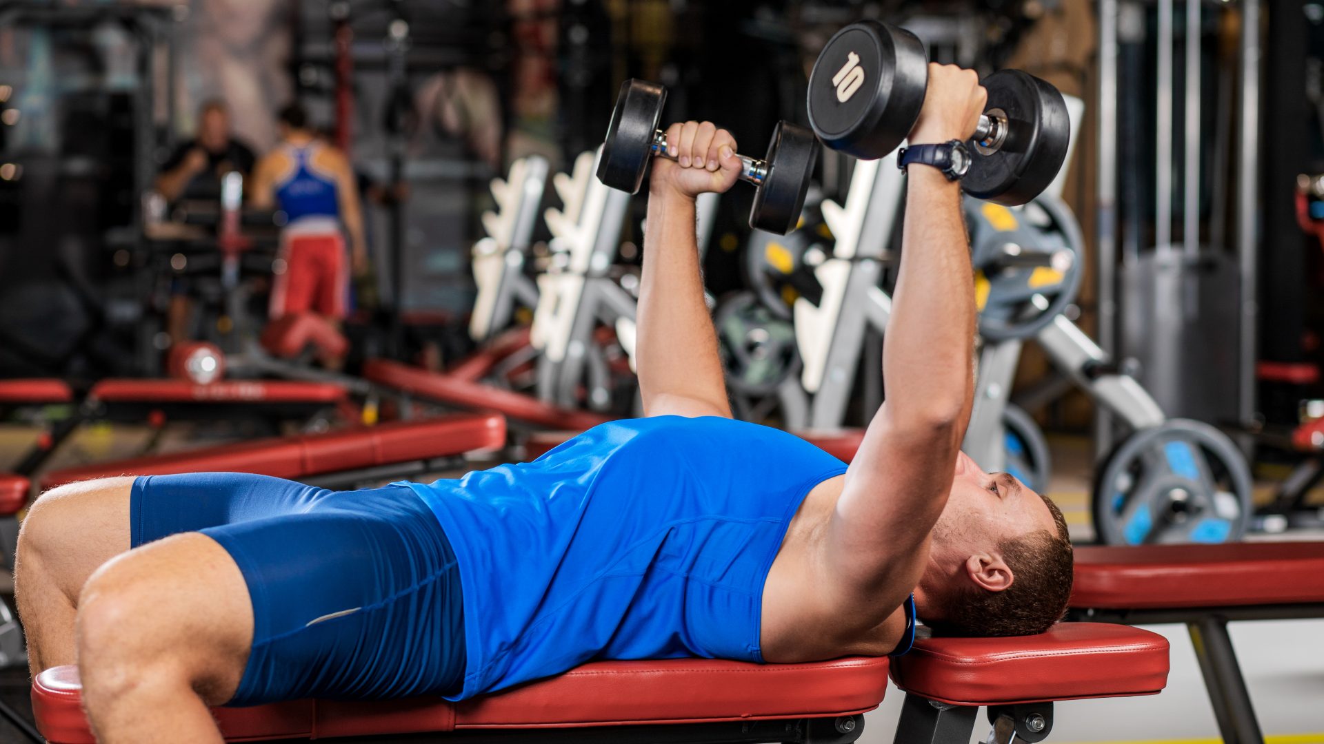 Floor Press vs Bench Press (Main Differences)